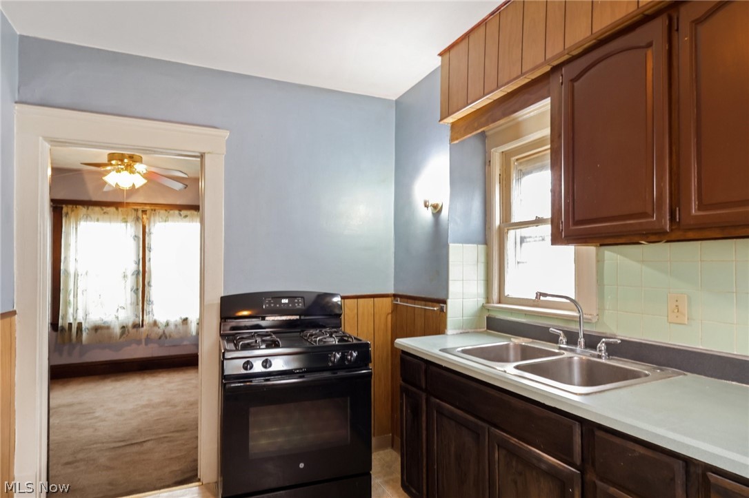 3612 Daisy Avenue Cleveland OH 44109