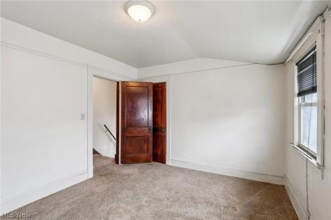 3612 Daisy Avenue Cleveland OH 44109