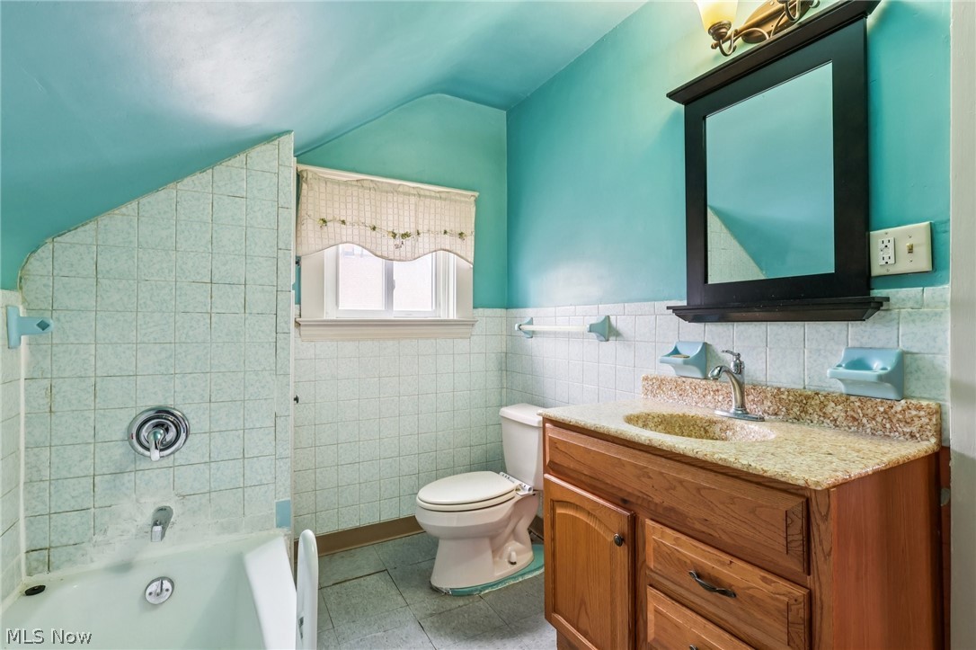 3612 Daisy Avenue Cleveland OH 44109