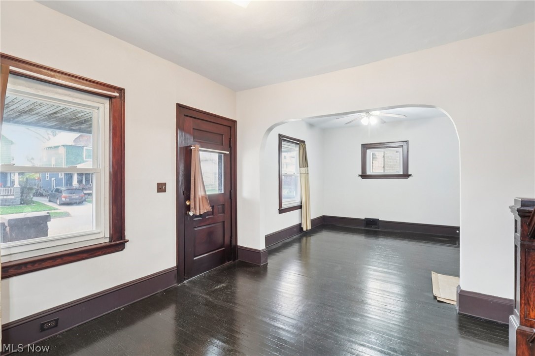 3612 Daisy Avenue Cleveland OH 44109