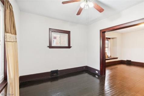 3612 Daisy Avenue Cleveland OH 44109