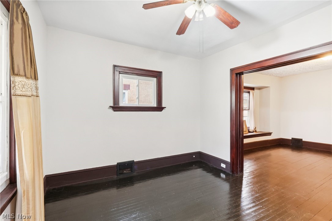 3612 Daisy Avenue Cleveland OH 44109