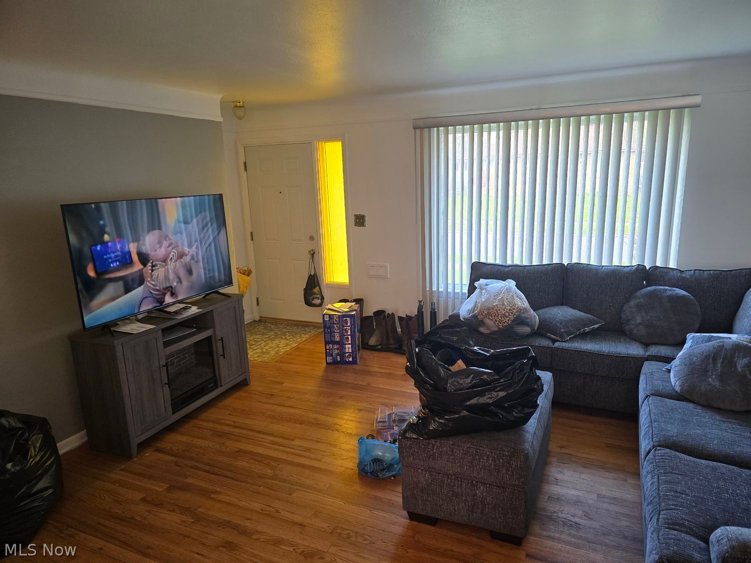 16112 Rowena Avenue Maple Heights OH 44137