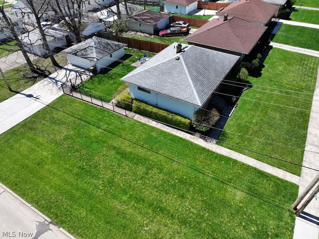 16112 Rowena Avenue Maple Heights OH 44137