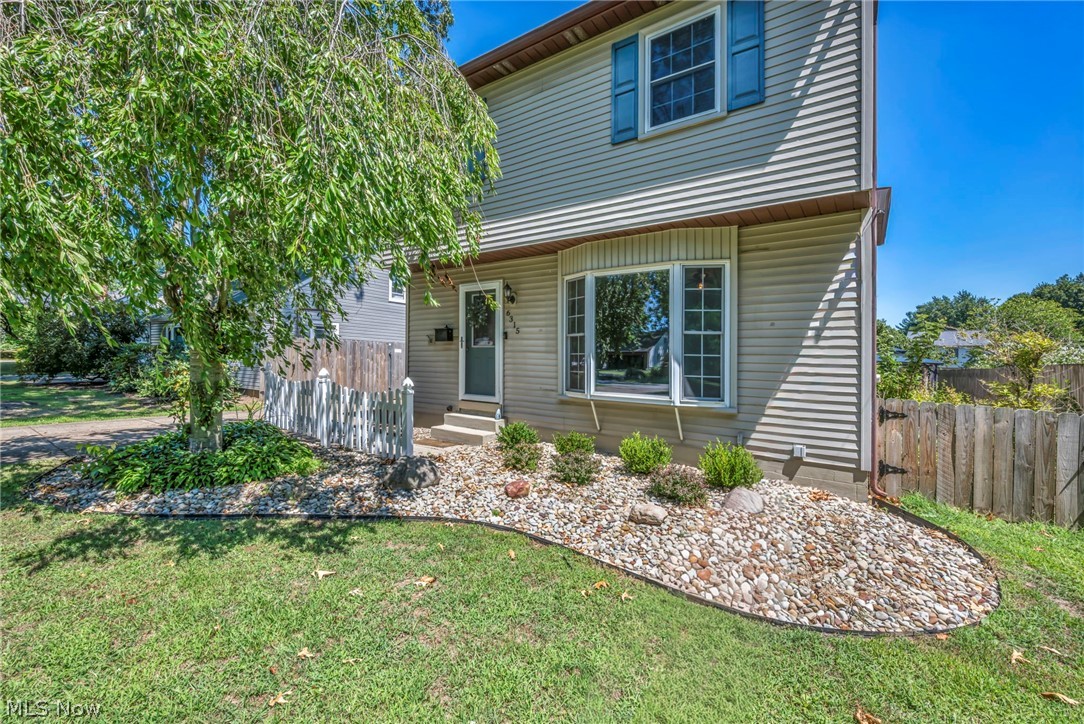 6315 Tall Oaks Drive Mentor OH 44060