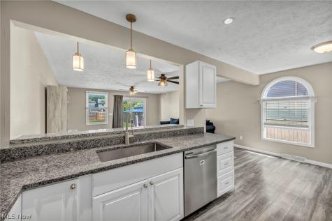 6315 Tall Oaks Drive Mentor OH 44060