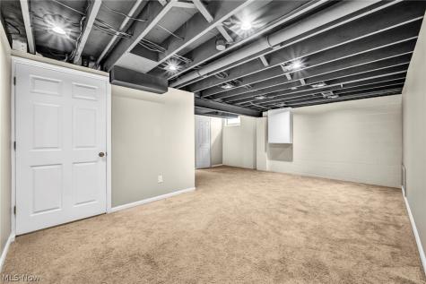 6315 Tall Oaks Drive Mentor OH 44060
