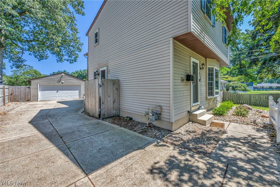 6315 Tall Oaks Drive Mentor OH 44060