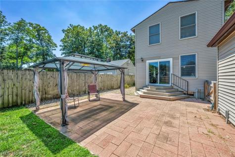 6315 Tall Oaks Drive Mentor OH 44060