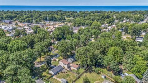 6315 Tall Oaks Drive Mentor OH 44060