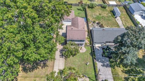 6315 Tall Oaks Drive Mentor OH 44060