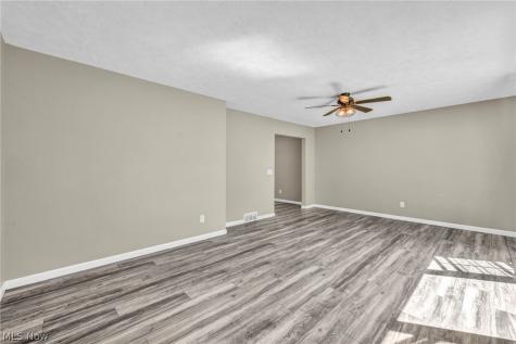 6315 Tall Oaks Drive Mentor OH 44060
