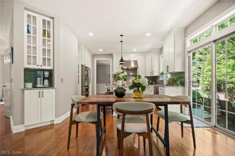 255 Williamsburg Drive Avon Lake OH 44012