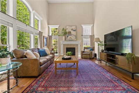 255 Williamsburg Drive Avon Lake OH 44012