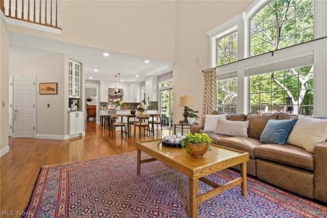 255 Williamsburg Drive Avon Lake OH 44012