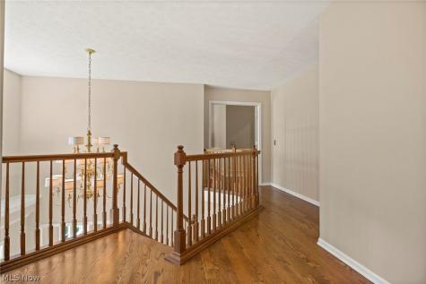 255 Williamsburg Drive Avon Lake OH 44012