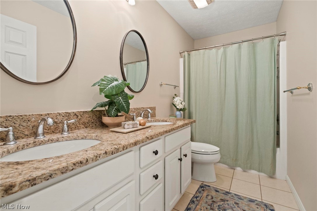 255 Williamsburg Drive Avon Lake OH 44012