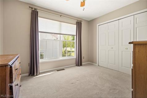 255 Williamsburg Drive Avon Lake OH 44012