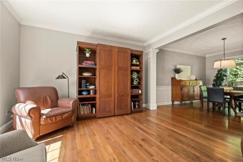255 Williamsburg Drive Avon Lake OH 44012