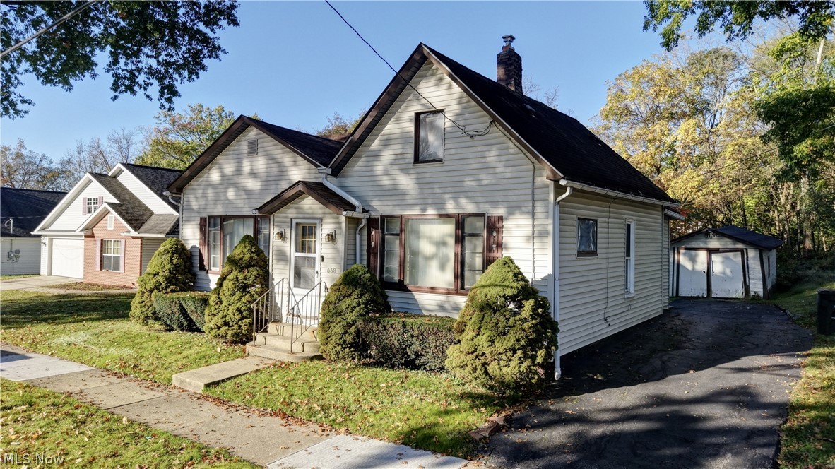 668 Mallison Avenue Akron OH 44307
