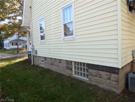 940 Davis Street Akron OH 44310