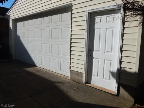 940 Davis Street Akron OH 44310