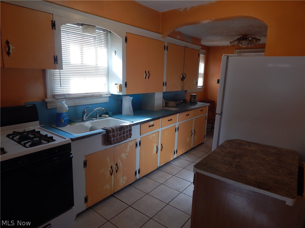 940 Davis Street Akron OH 44310