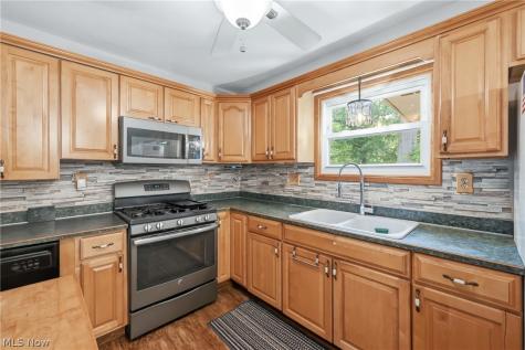 805 Trumbull Drive Niles OH 44446