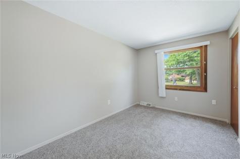 805 Trumbull Drive Niles OH 44446