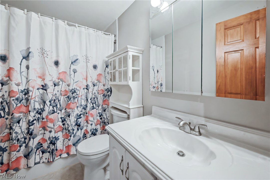 805 Trumbull Drive Niles OH 44446