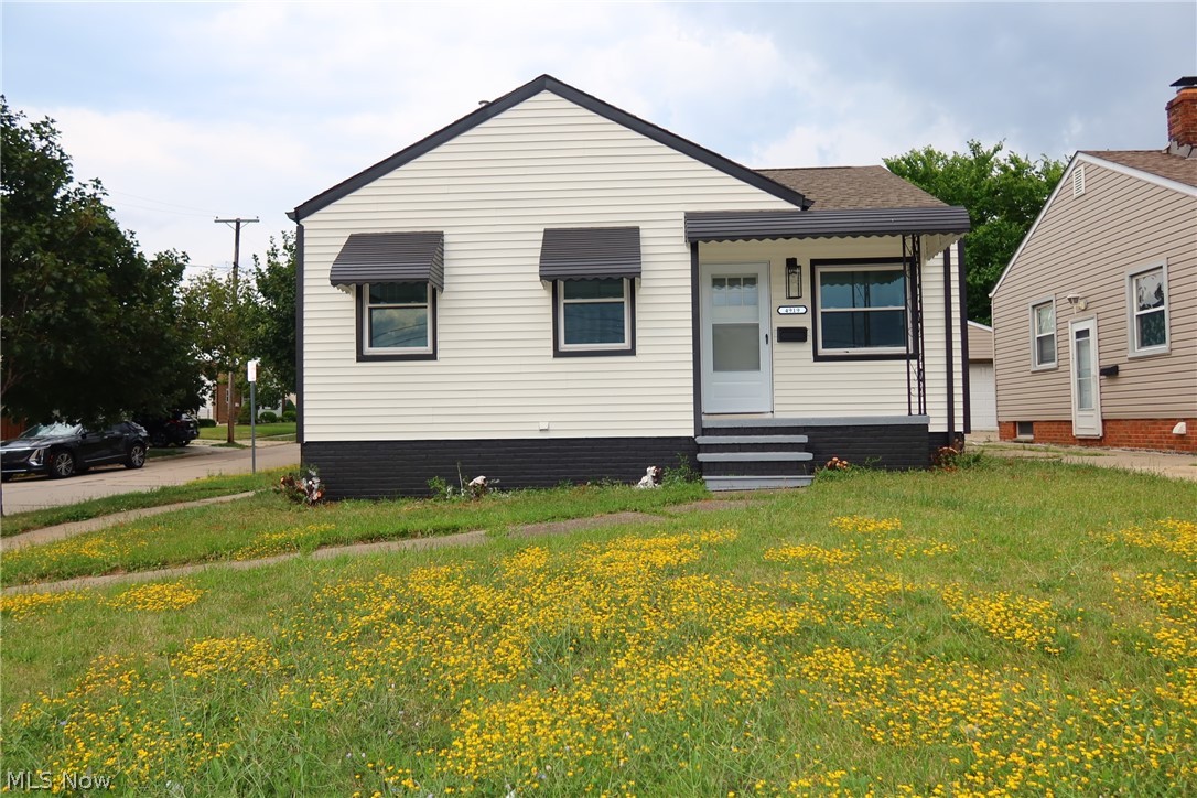 4919 Ridge Road Brooklyn OH 44144
