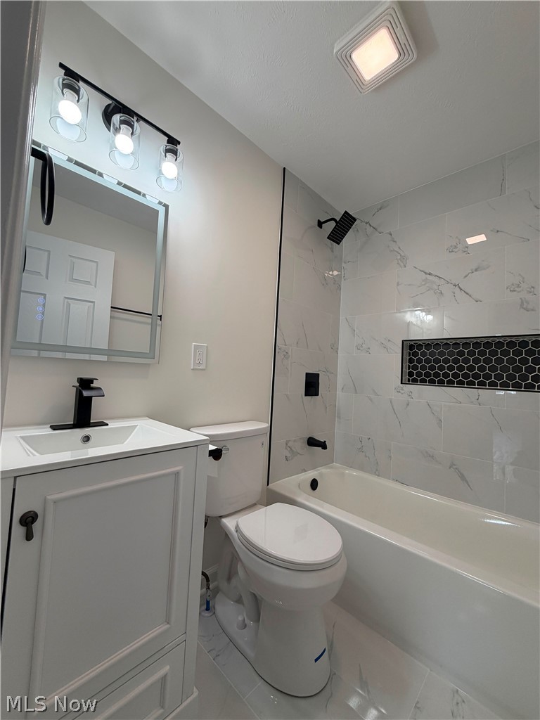 4919 Ridge Road Brooklyn OH 44144