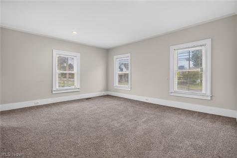 514 Park Avenue Amherst OH 44001