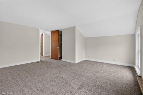 514 Park Avenue Amherst OH 44001