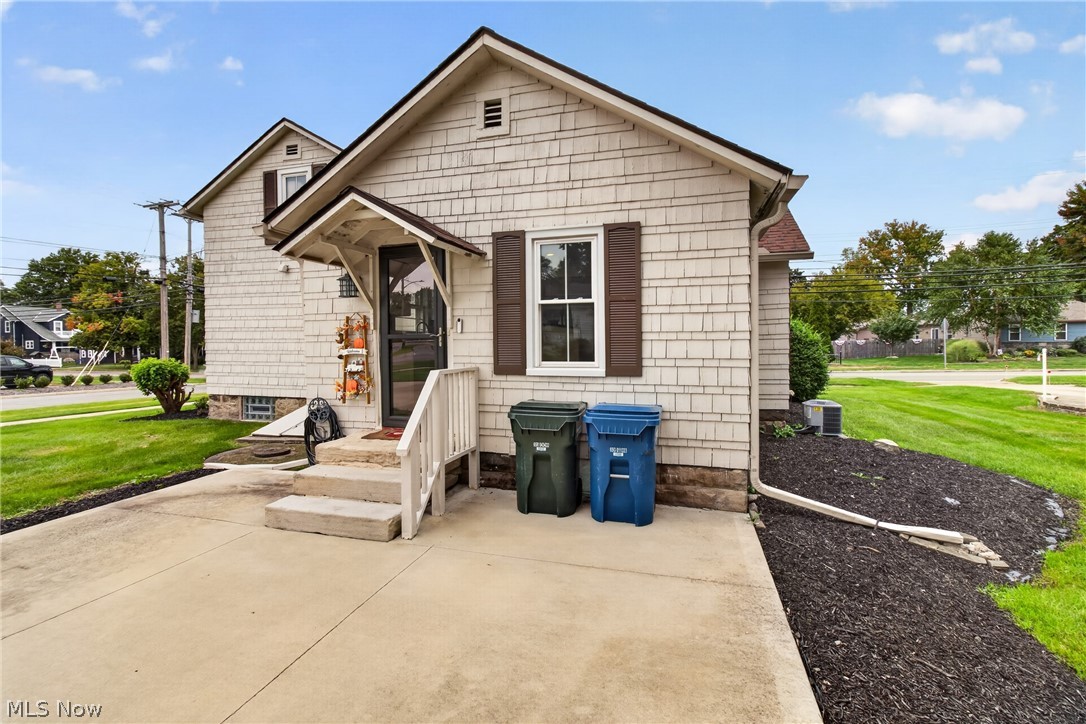514 Park Avenue Amherst OH 44001