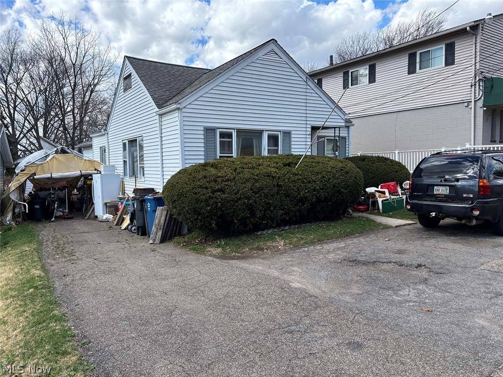 3204 S Main Street Akron OH 44319