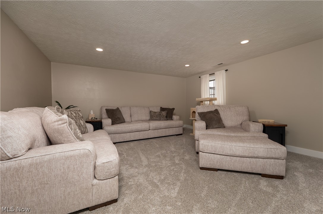 154 Unger Street Gnadenhutten OH 44629