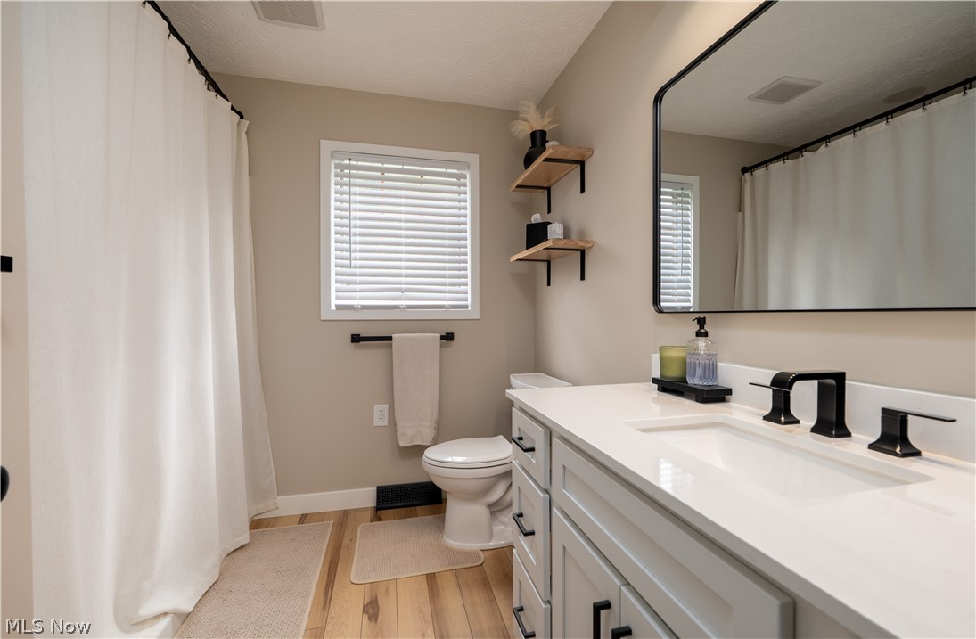 154 Unger Street Gnadenhutten OH 44629
