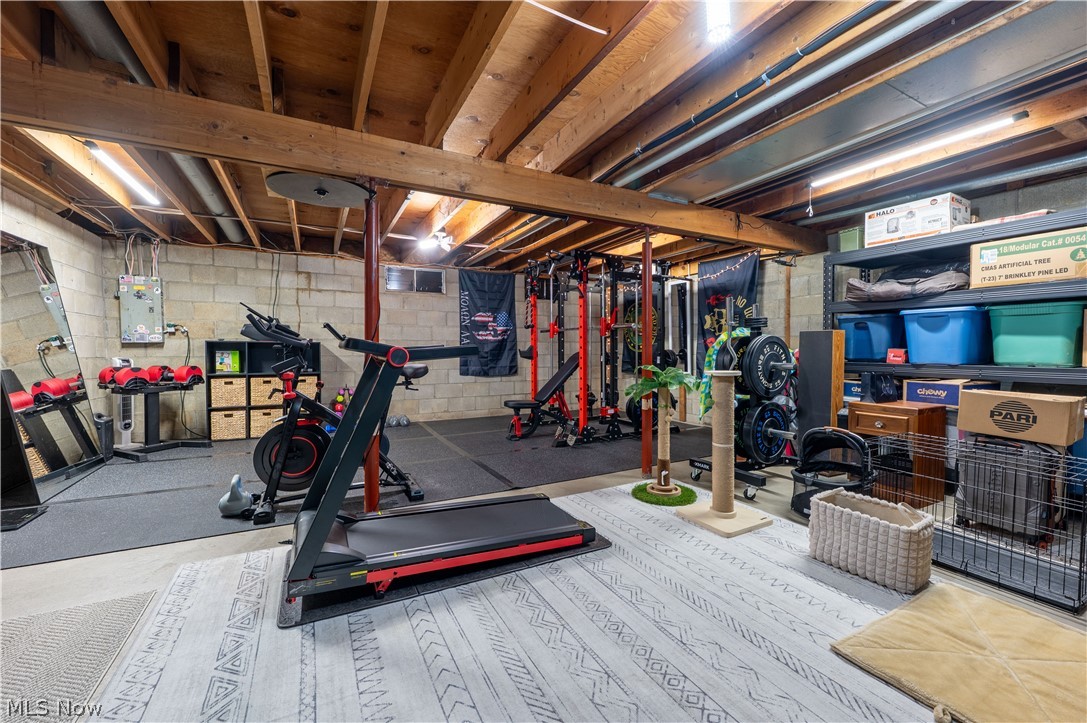 154 Unger Street Gnadenhutten OH 44629