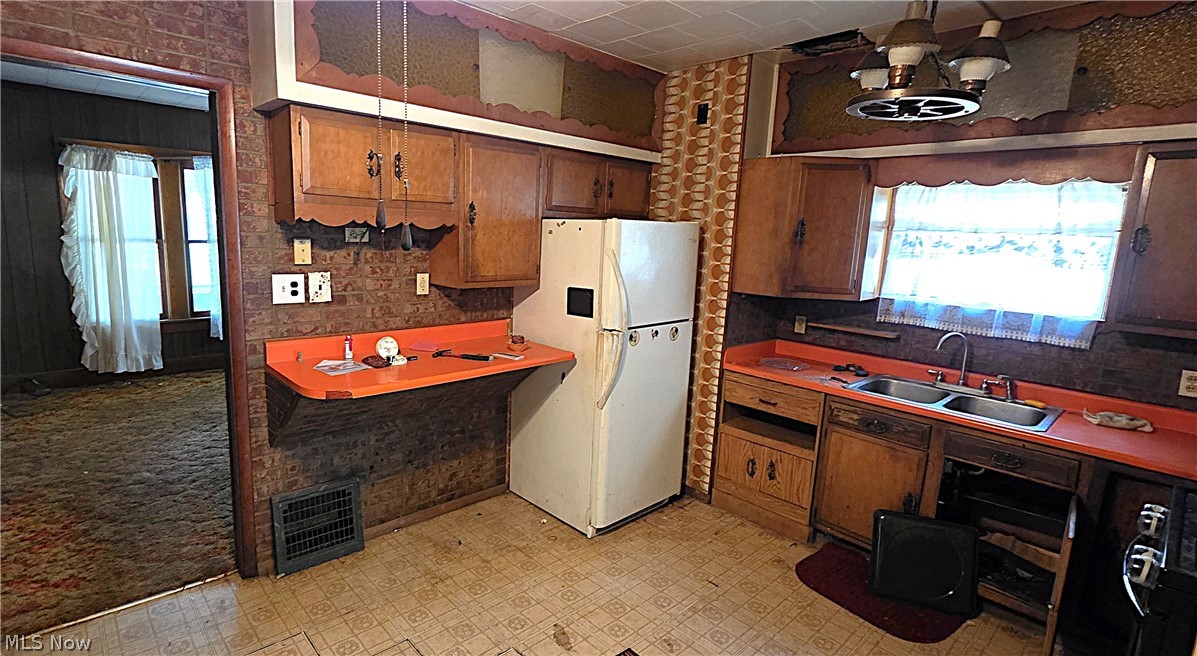 446 N 8th Street Cambridge OH 43725