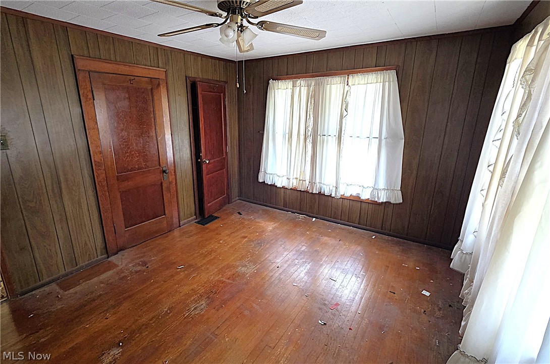 446 N 8th Street Cambridge OH 43725