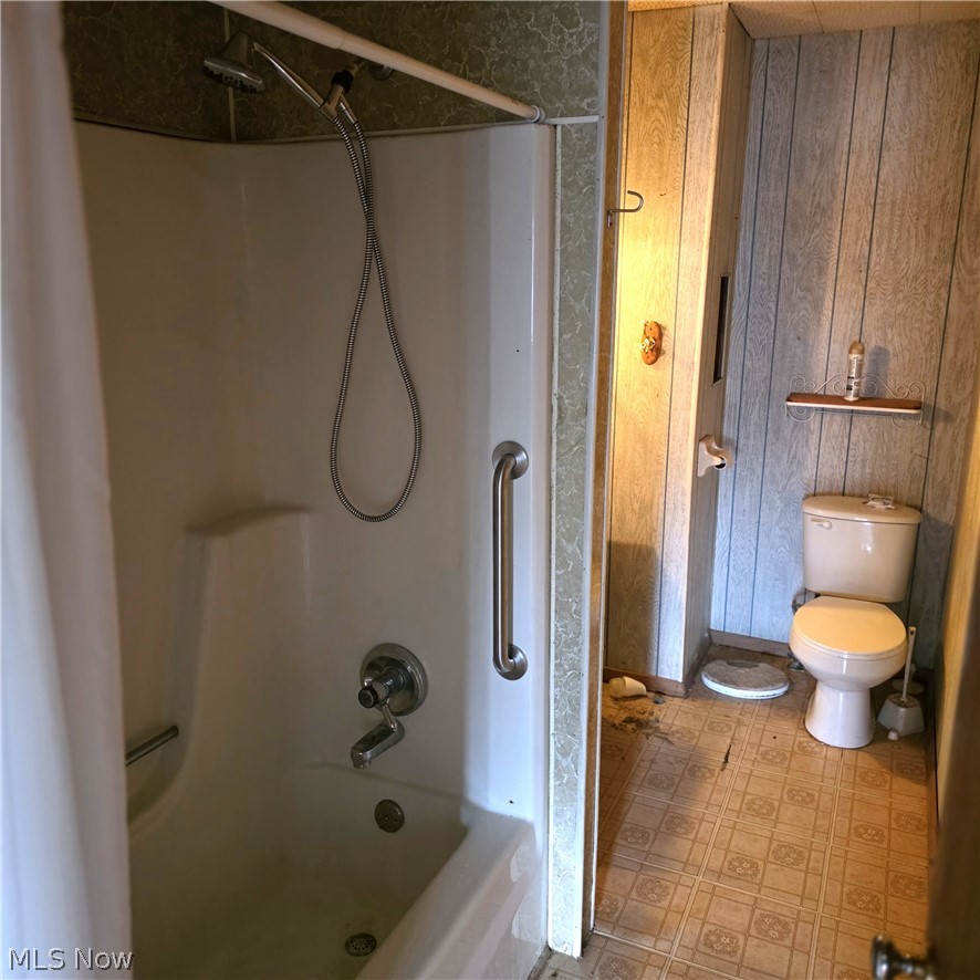446 N 8th Street Cambridge OH 43725