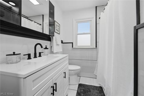 315 Greenvale Road South Euclid OH 44121