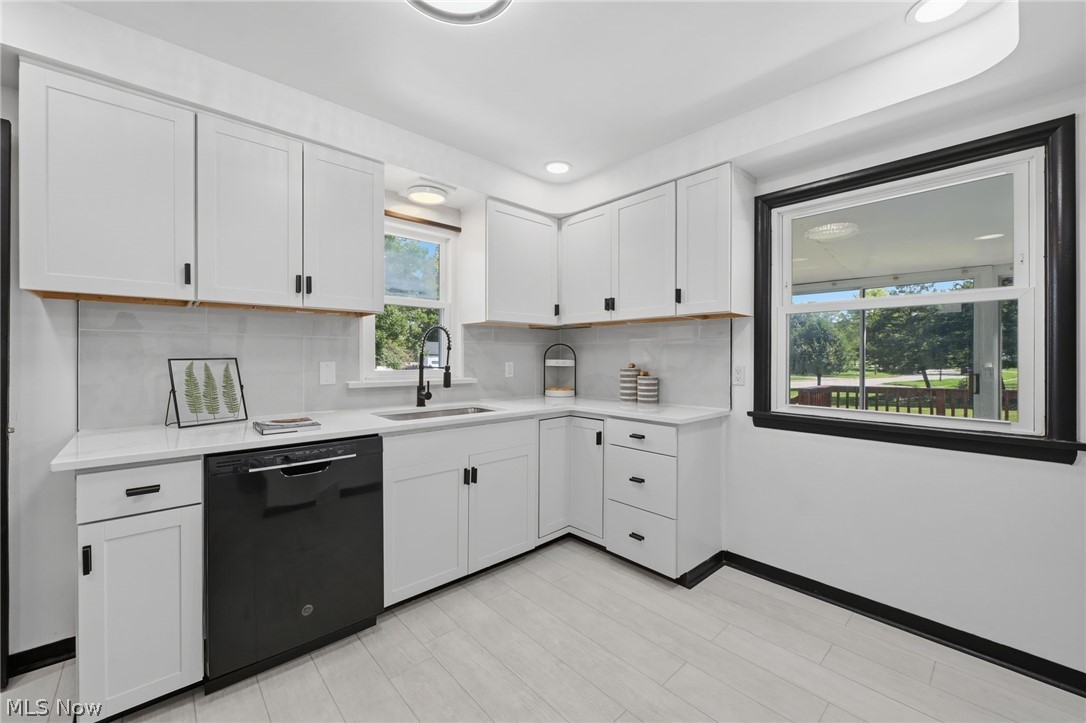 315 Greenvale Road South Euclid OH 44121