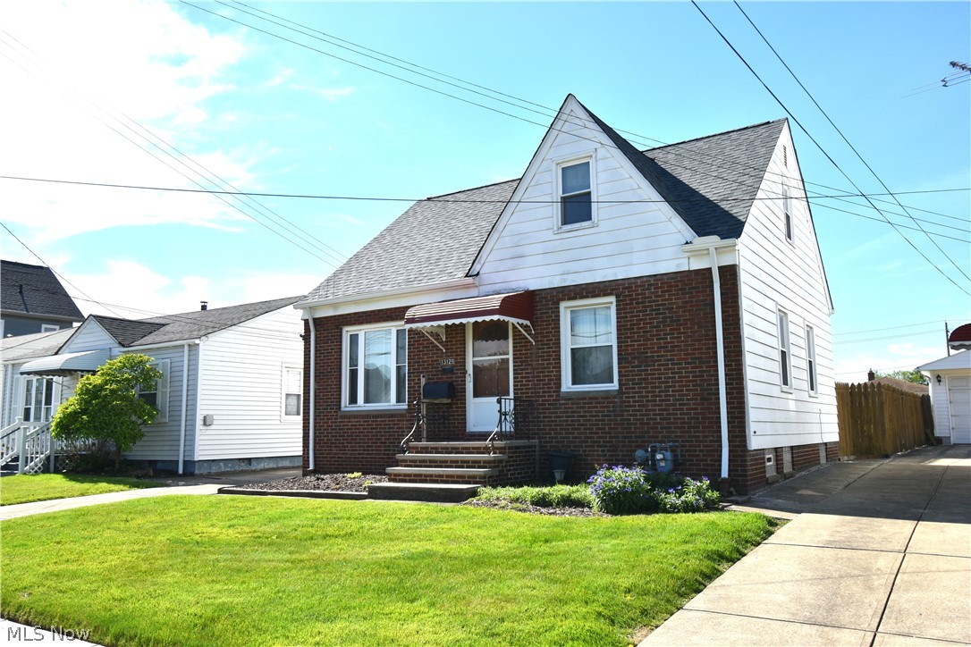 13129 Astor Avenue Cleveland OH 44135