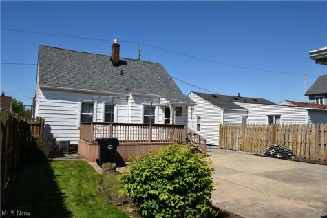 13129 Astor Avenue Cleveland OH 44135