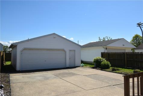 13129 Astor Avenue Cleveland OH 44135