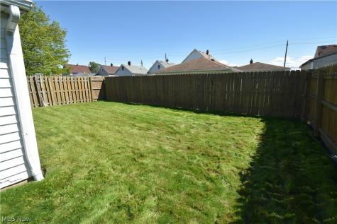 13129 Astor Avenue Cleveland OH 44135