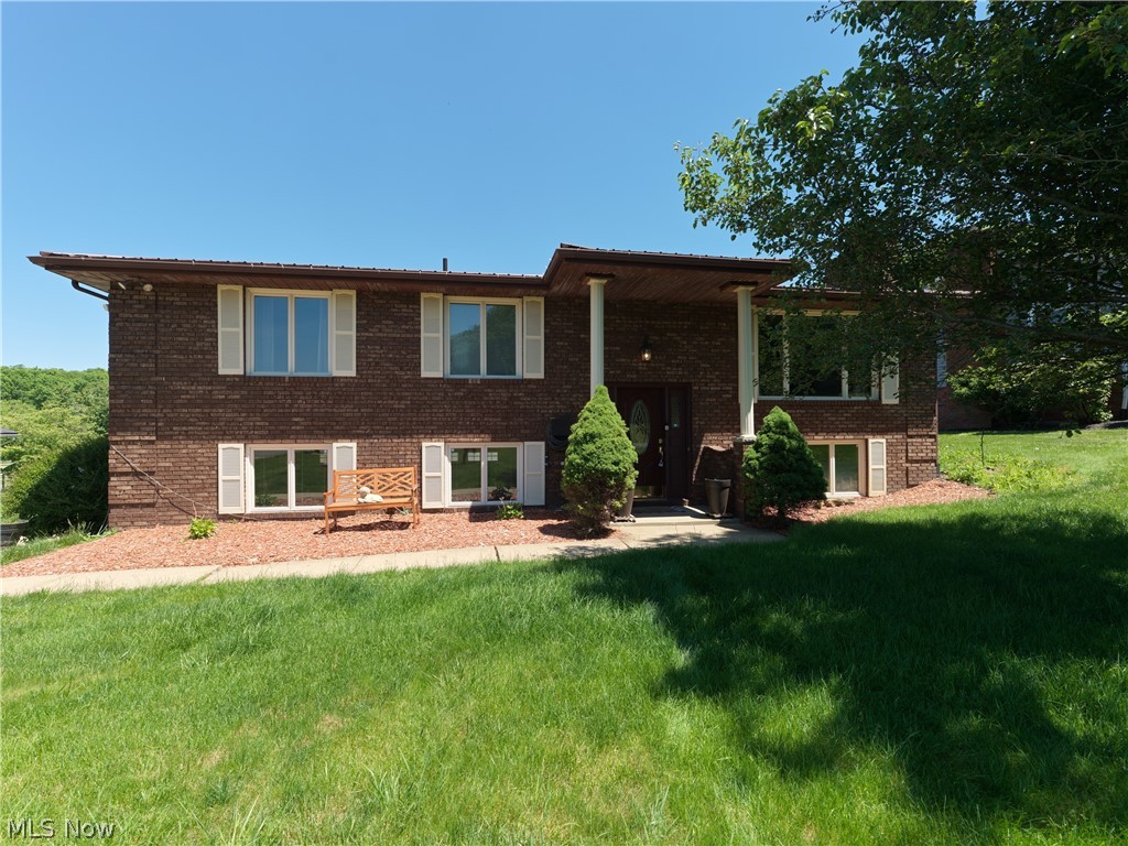5326 Hillsboro Avenue SE Canton OH 44707