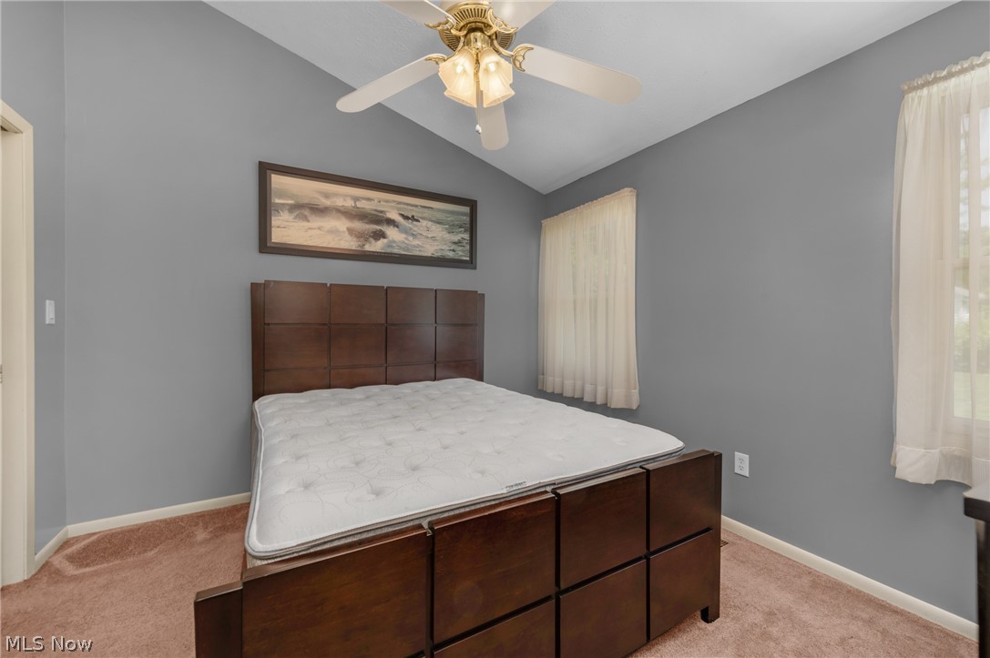1613 Lakeview Avenue Lorain OH 44053